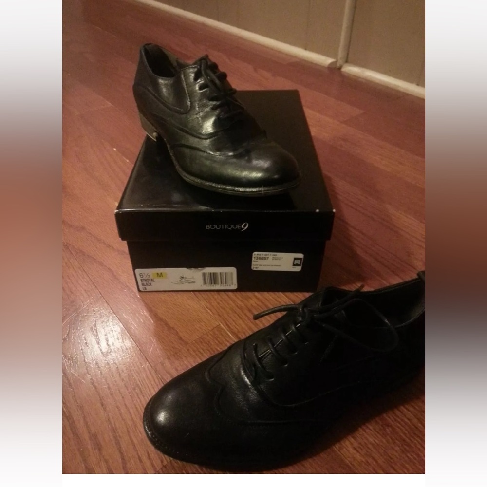 Boutique 9 Women’s Royal Classic Wingtip Oxford Shoes Size 6.5 Black